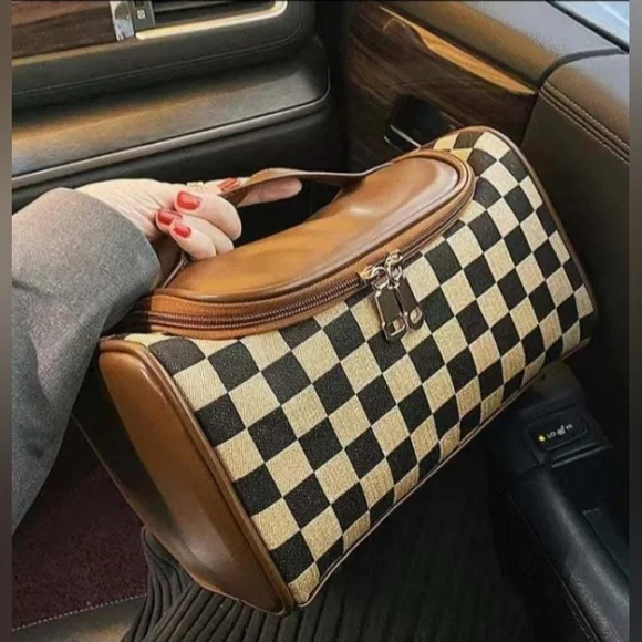 SALE! Brown Damier Checkerboard Cosmetic Toiletry Travel Luxury Leather Bag Case - Picture 2 of 10